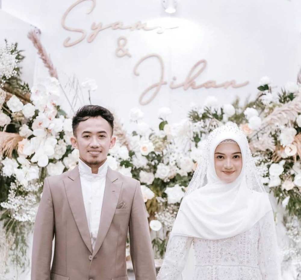 Sah! Selebgram Jihan Salsabila Menikah Dengan Ustaz Syam Elmarusy