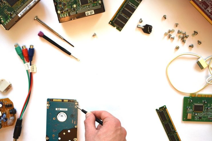 Mengenal Komponen-Komponen Komputer dan Laptop Untuk Pemula