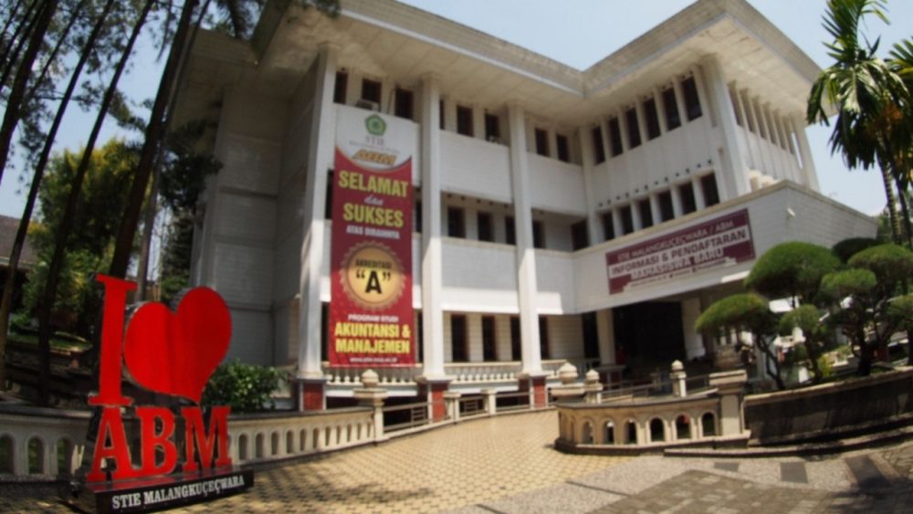 Diminati Mahasiswa, STIE Malangkucecwara Tingkatkan Kualitas Perkuliahan Hybrid