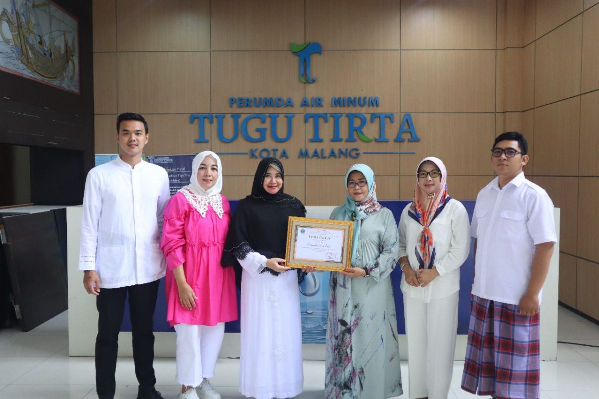 Jadi Perangkat Daerah Dengan Respon Tercepat, Tugu Tirta Panen Prestasi