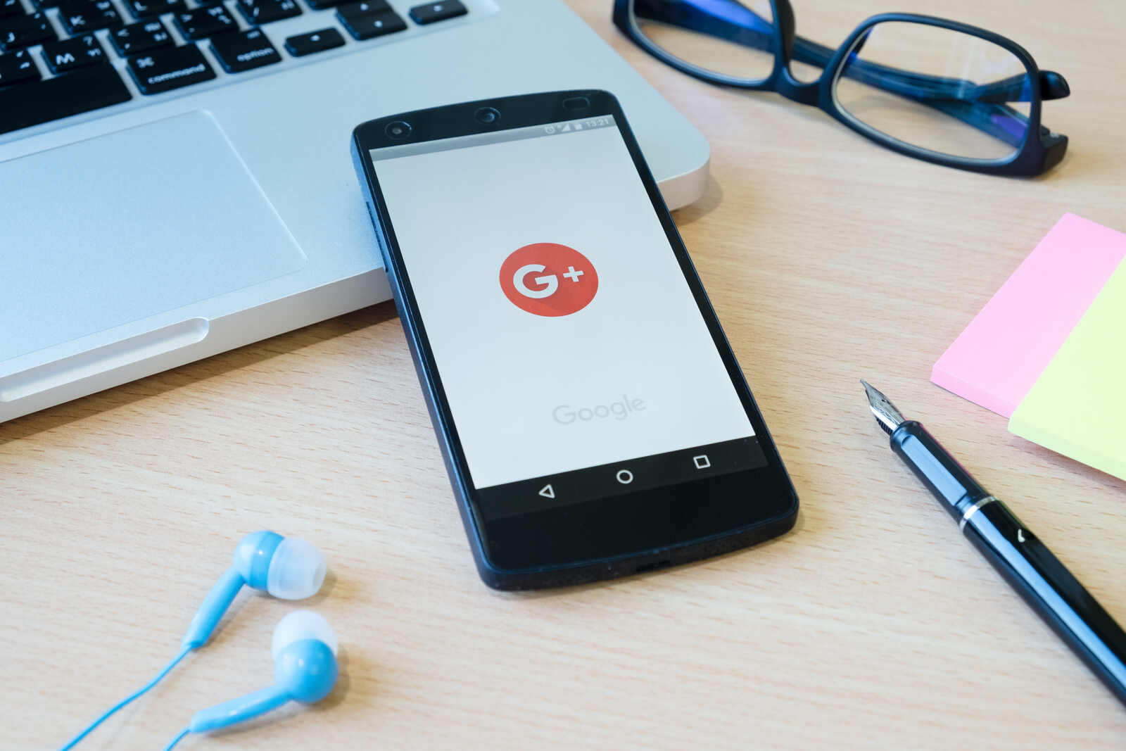 2 Cara Menambahkan Akun Google di HP Android dan iPhone, Bonus Cara Kelola Banyak Akun Google