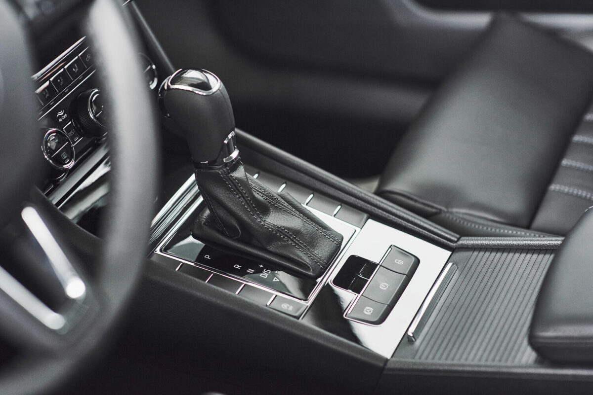 Punya Mobil Matic CVT? Simak Kelebihan dan Kekurangan Transmisi Matic CVT
