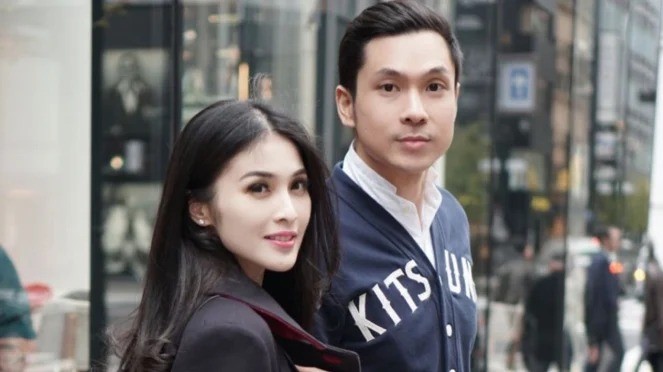 Sandra Dewi Dalam Pusaran Korupsi Timah Harvey Moeis