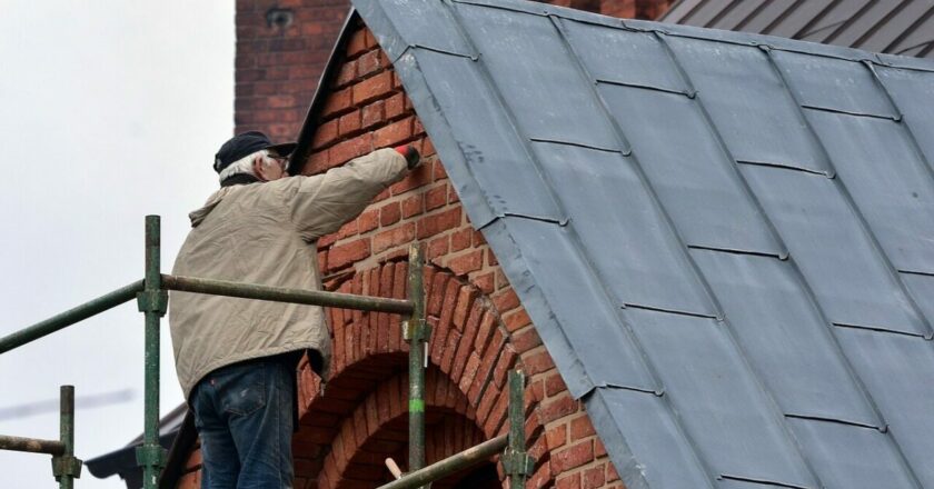 Arti Mimpi Melihat Tetangga Membangun Rumah Dalam Pandangan Islam dan Primbon Mimpi