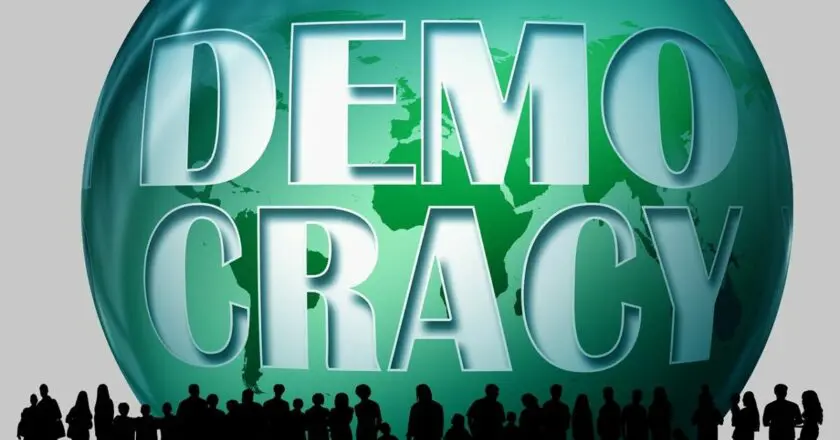 Demokrasi Adalah: Ini Pengertian Demokrasi, Sejarah dan Penerapan di Indonesia