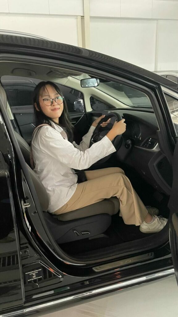 Test drive BYD M6