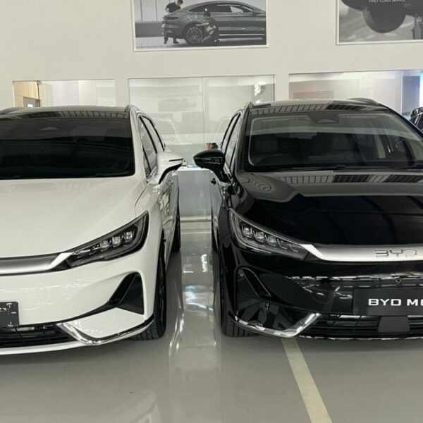 First Impression Nyetir BYD M6, Mobil Listrik Sejuta Umat